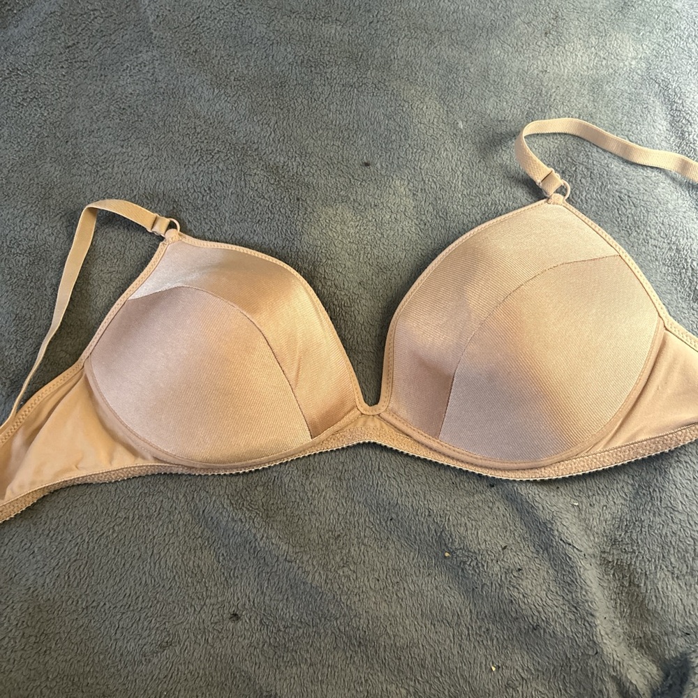 Nude Everyday Bra - Smooth Light Support